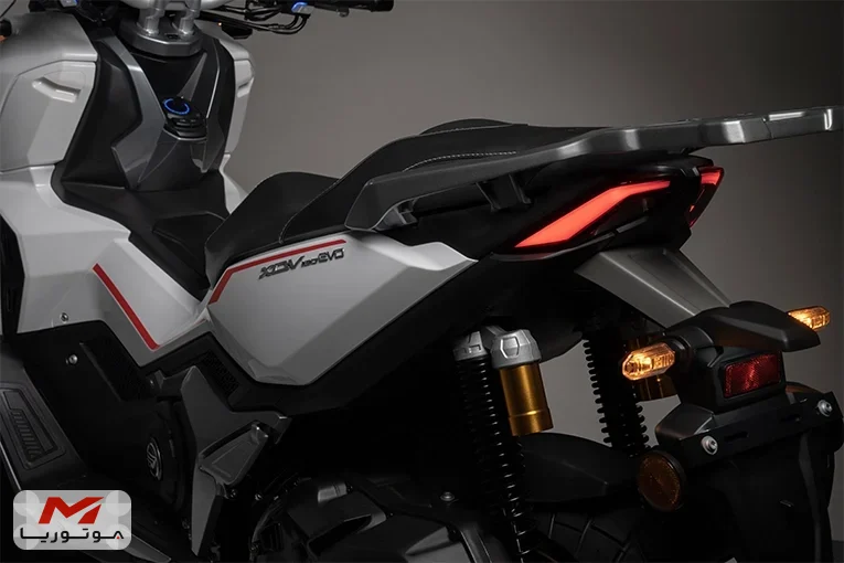 کی وی مدل XDV180
